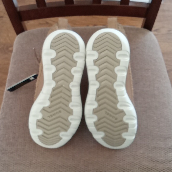 Sorel women's boots-NEW - Picture 2 of 7